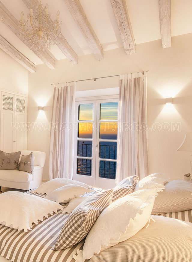 villa_riviera_maison_mallorca_lambert_loewe_bose_puerto andratx_mallorca_cala_llamp_gran_folies_beach_www.maxmallorca.com_max_mallorca_copyright_30.jpg